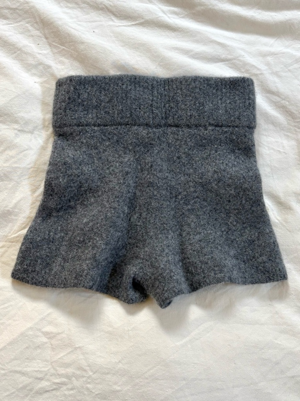 Everlane Wool Yak Blend Cozy Stretch Shorts size XS - Picture 5 of 8